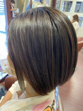 ヘアメイク ポコ ア ポコ(Hair make poco apoco) 艶カラーボブ［髪質改善］［生駒市美容室］［40代50代60代］
