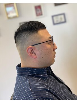 ビギンプラス(BEGIN +) クロップ