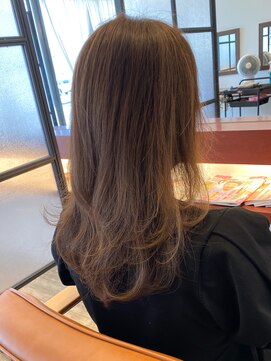 マーリャヘアー(mallia hair) セミロング