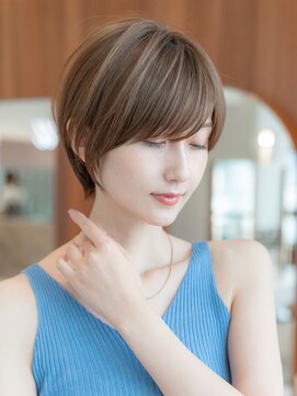 イオ 本厚木(io) 大人かわいいショートイメチェンシースルーバング小顔