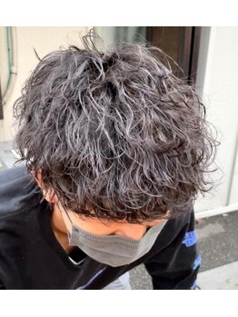 ヘアリゾート エーアイ 亀戸店(hair resort Ai)の写真/《カット+スパイラルor波巻きパーマ ¥11000》いつでも好印象なメンズパーマstyleに[亀戸駅/大島]