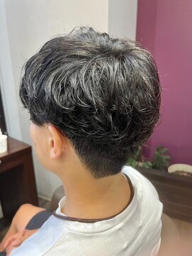 ナンバー ユアイロ 川崎(N° uairo) 【山崎】爽やかツーブロック/刈り上げ/束感/黒髪ショート