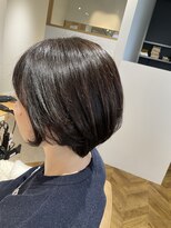 セン バイ エント(sen by emt) 艶髪レイヤーショートスタイル