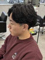 リオールバイニアウ(RE:ALL by Niau)&nbsp;MEN’S HAIR/波巻きツイストスパイラル/リバースセンターパート