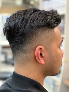 ペネロープ(Penelope) かき上げヘア×ワイルドアップバング×ツイストパーマ　担当 RYO