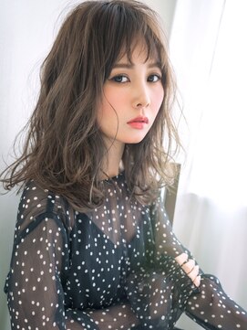 ルーム サンセット 沖縄豊崎(ROOM Sunset) オン眉が可愛い!くすみオリーブベージュ×束感ミディ
