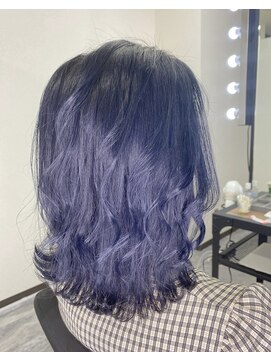 リアル(REAL) Navy ブリーチ/髪質改善/レイヤーカット/インナーカラー