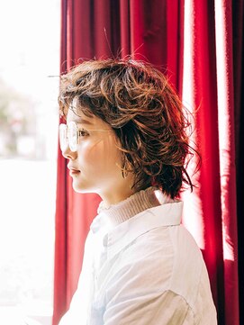 フローラビューティーヘアー(Flora Beauty Hair) くせ毛ショート/20代/30代/40代/50代/岡山/表町