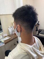コアフィールフィス(COIFFURE fils)&nbsp;【見附　今町】フェードカット　メンズ　黒髪