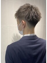 みんなに差をつけるスパイキーショートも！！