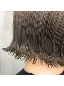 ルッソリベラ 池袋(Lusso libera) 切りっぱなしボブ/ミディアム/ナチュラルブラウン20代30代40代◎