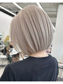 エゴル ナゴヤサカエ(ENGOL NAGOYA SAKAE) 保存必須【海外風ハイトーンボブ】グレージュカラー
