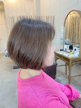 シュシュクルール(Chou Chou Couleur) 大人ショートボブ