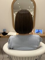 アドラーブル ココロ 新潟(adorable CoCoLo)&nbsp;20代30代40代アッシュグレージュナチュラルボブ切りっぱなし