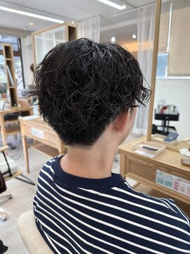 ロッコ 船橋駅(Rocco) メンズミディアムスタイルふんわりウェーブパーマ