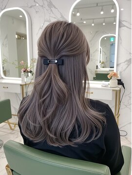 アオアクア バイ グルグル 小岩店(ao akua by GULGUL) 小岩/レイヤーカット/ダブルカラー/ブリーチなしカラー/顔周り