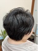 夏のスッキリショートカットスタイル