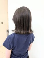 アッシュ 十日市場店(Ash)&nbsp;30代女性必見！ハイライト/シアーグレージュカラー