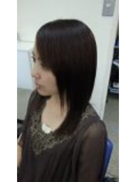 カット イン ビー パシュー(cut in Bee) 憧れの…艶サラストレート