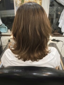 フランティス(frantis HAIR&SPA) 外ハネミディアム