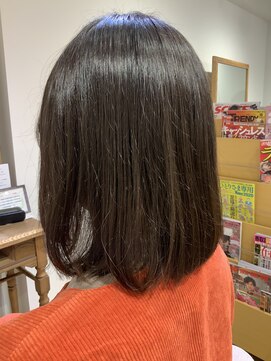 ユーネリー(U-NERY) ミディアムスタイル