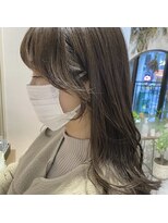 スタンド バイ ヘアー アンド コーヒー 恵比寿(STAND By HAIR ＆ Coffee) 【STAND By HAIR】韓国風イヤリングカット