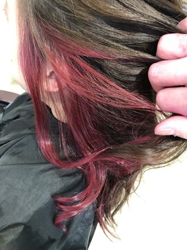 ビスト(vist) ブリーチアクセントインナーカラー20代30代♪無造作ミディアム