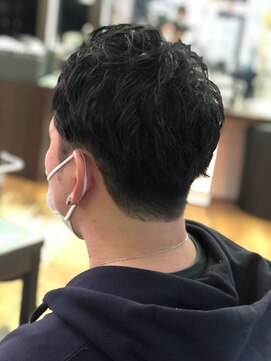 フレンズ 環状通東店(friend's) 黒髪ツーブロ　パーマショート