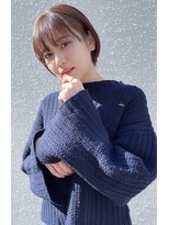 リタ(Lita)&nbsp;◎大人丸みショート×透明感フォギーアッシュカラー