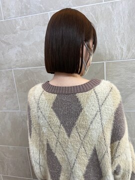 オズ 郡山桑野店(OZ) イメチェンハッシュカットフルバング似合わせレッドブラウン