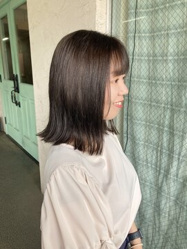 リノカヒリ(Lino kahili) フェミニンロブ×シルバーグレージュ7トーン