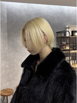 エル ヘアサロン なんば店(eL) 初ブリーチ2回でブロンドヘアー@SYURI