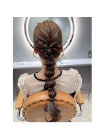 アンジェリカ 布施セントラルビル店(ANGELICA)&nbsp;【SAYA】編み込みハーフ