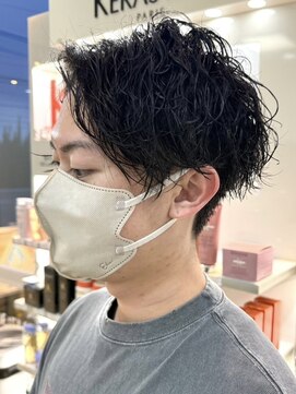 アトリーチェ 昭和店(ATTRICE) 甲府昭和町波巻きパーマツイストスパイラルパーマセンターパート