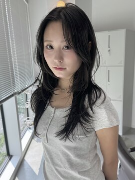 リヴ ウメダ(LIV umeda) ハッシュカット/ロングレイヤー/ハッシュウルフ/梅田