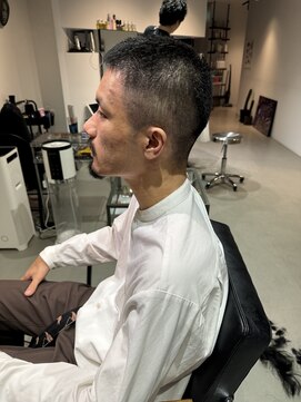 イズ(iss) 坊主スタイル