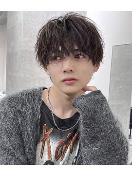 アストラ(ASTRA) MEN’S HAIR/波巻きツイストスパイラル/リバースセンターパート