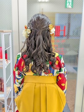 ヒデ美容室 ハーフアップ巻きおろしアレンジ