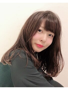 ザブックハンドサロン(The book hand salon) ツヤセミロング