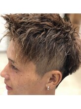 シェルパ ヘアー スキン ホスピタル(Sherpa hair skin hospital) ツイストパーマ
