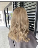 ワンバイワン(One×One)&nbsp;【花菜】透明感抜群ホワイトベージュ