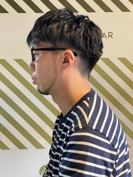 バーバーバー アカバネ(BARBER-BAR AKABANE) ショートマッシュスタイル【BARBER-BAR】