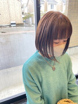 フィオーレ ヘアデザイン(FIORE hair design) ワイドバング ボブ シナモンベージュ