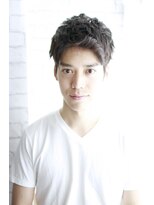 ラクシア(LUXIA)&nbsp;バングをたちあげたメンズパーマ