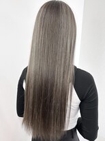 ホットリップ(HOT LIP)&nbsp;ハイライト＋メテオカラー♪