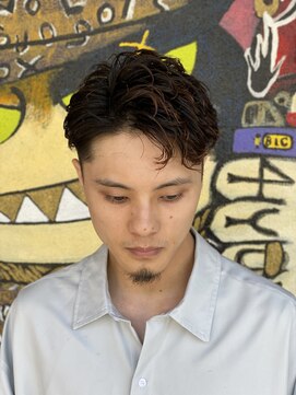 スウェル 船橋店(Swell) ダークアッシュ/アッシュブラック/カルマパーマ/ベリーショート