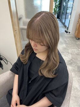 シア 新越谷店(SHEER) 寒色系ミルクティー