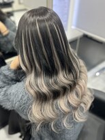 ヘアーデザイン ジェルム(Hair Design germe)&nbsp;プルエクステバレイヤージュ風 / YUDU