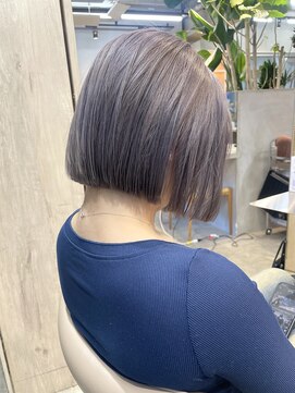 サンク 原宿 表参道(cinq) ラベンダーグレージュカラーケアブリーチミルクティーアッシュ