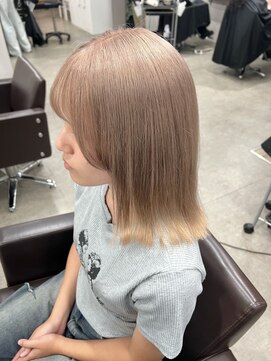 リグ 横浜(Lig.) ミルクティーベージュパールベージュブリーチダブルカラー横浜駅